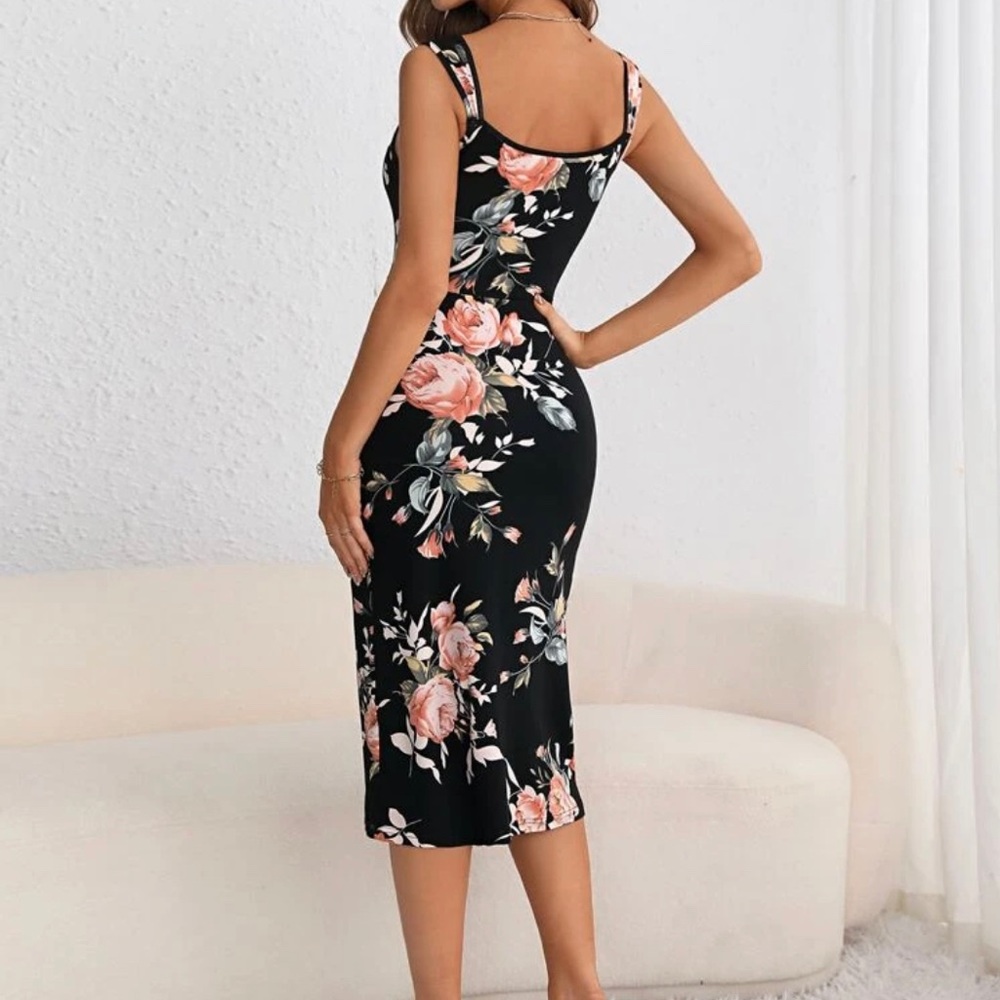 Unity floral print cami bodycon dress! 🔥